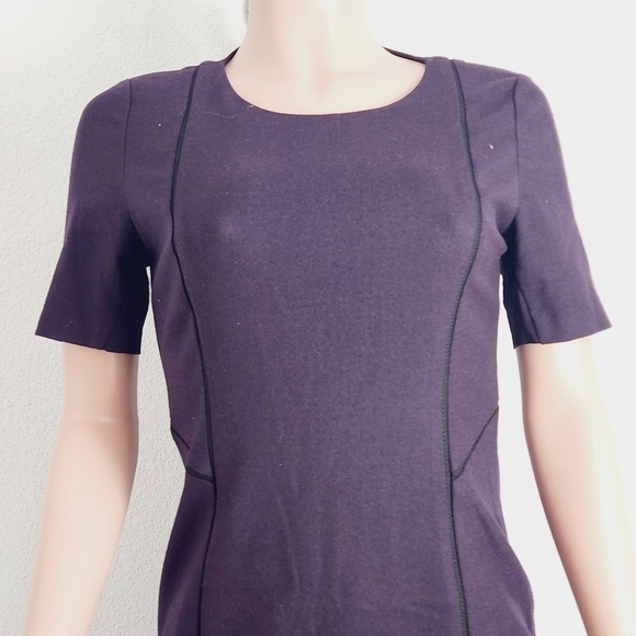 Elie Tahari Purple Wool Blend Sheath Dress w/ Contrast Piping - Size 4 - Picture 2 of 11